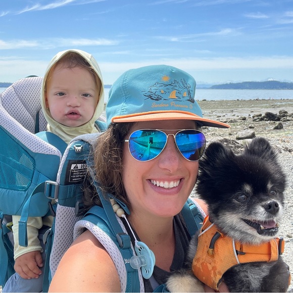 Meet your Posher, Erika - Picture 1 of 1